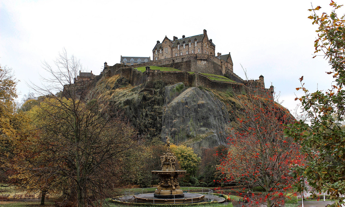 lacné letenky Edinburgh