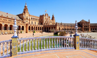 Sevilla s letenkami od 1112 Kč