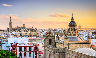 Sevilla s letenkami za 1415 Kč